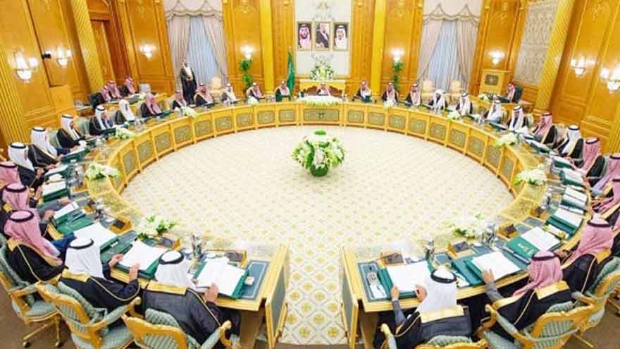 Saudi cabinet condemns attacks on Gulf states' territories