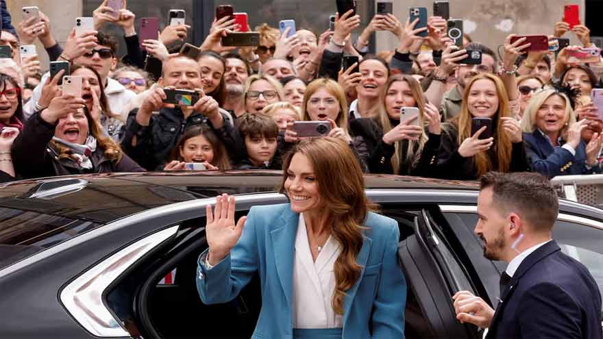 Italy welcomes UK's Princess Kate on her first overseas trip since illness