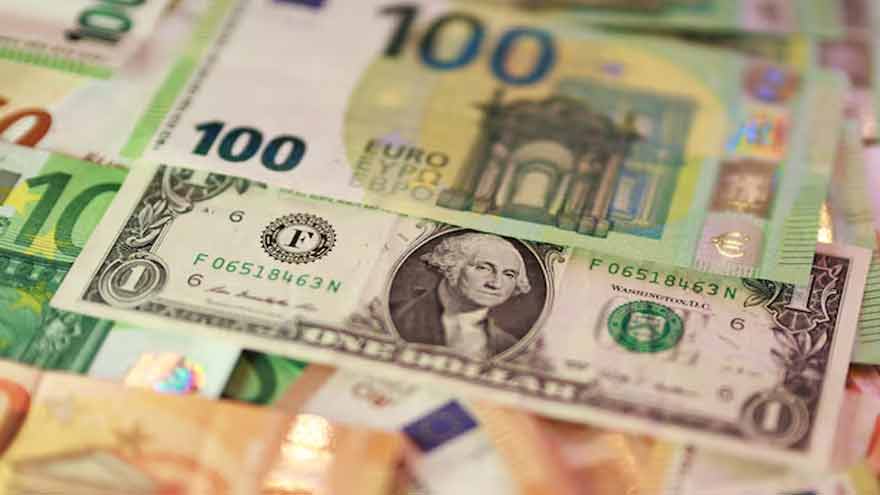 Dollar boosted by rate expectations, safe-haven flows as Trump, Xi meet