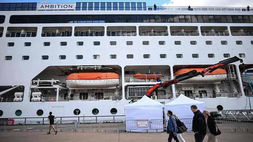 France locks down 1,700 on British ship after man dies