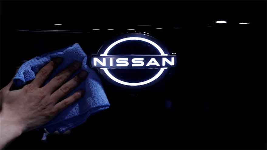 Japanese automaker Nissan reduces losses and expects to return to profit