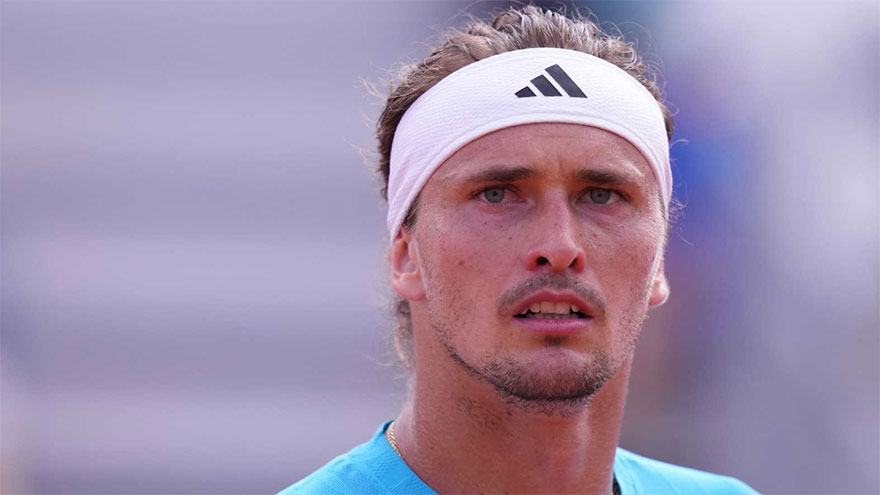 Zverev pulls out of home event in Hamburg with back injury
