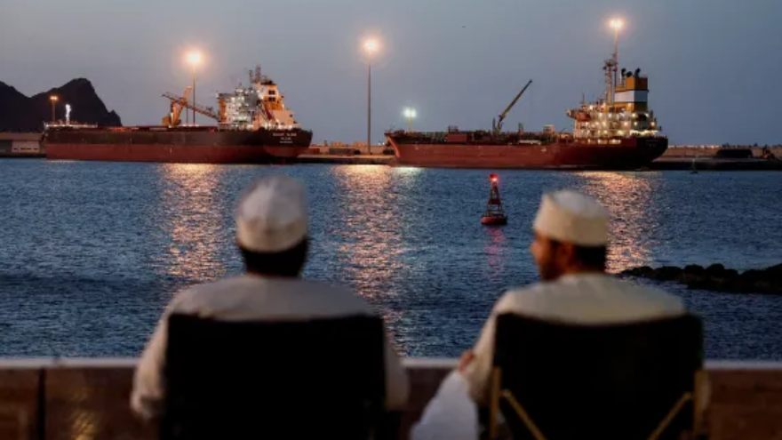 Iran to introduce plan for controlled shipping system in Strait of Hormuz with service fees