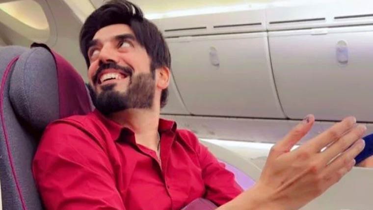 عثمان طارق وائٹلٹی بلاسٹ اور دی ہنڈریڈ میں شرکت کیلیے انگلینڈ روانہ