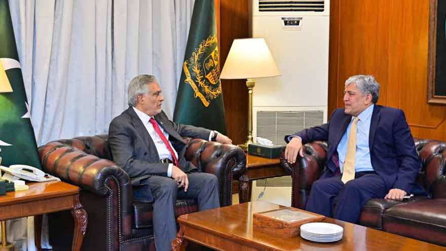 DPM Dar directs Pakistan's UAE envoy to boost expatriates' facilitation