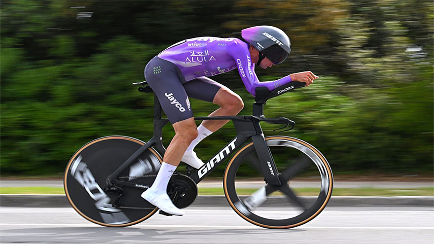Italy's Ganna wins time-trial in Giro shake-up