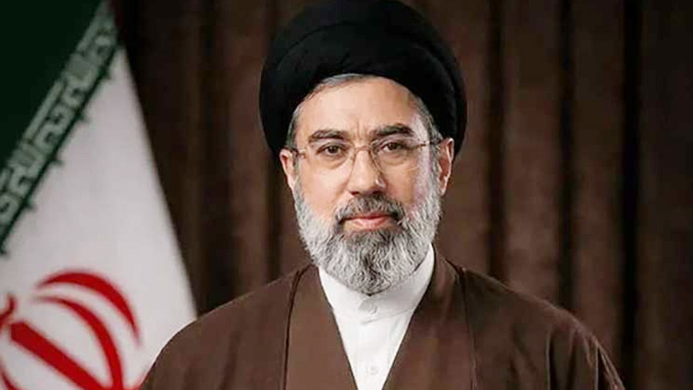 ایرانی قوم کی طاقت کا تسلسل آبادی کے بڑھنے سے وابستہ ہے: مجتبیٰ خامنہ ای