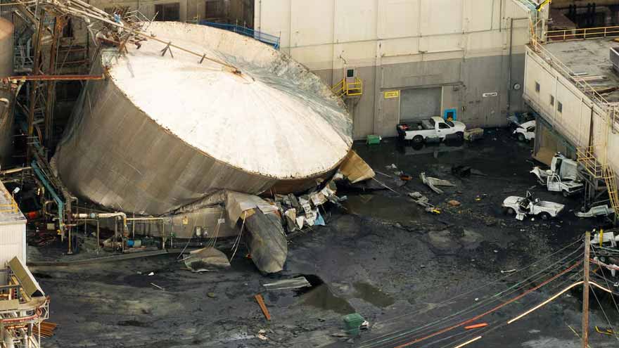 Chemical tank rupture in Washington state causes one death, multiple injuries