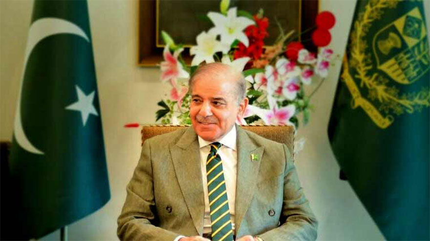 PM Shehbaz exchanges Eid greetings with President, Governors, political leaders