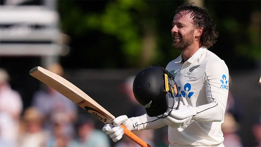 New Zealand turn the screw on battling Ireland in Belfast
