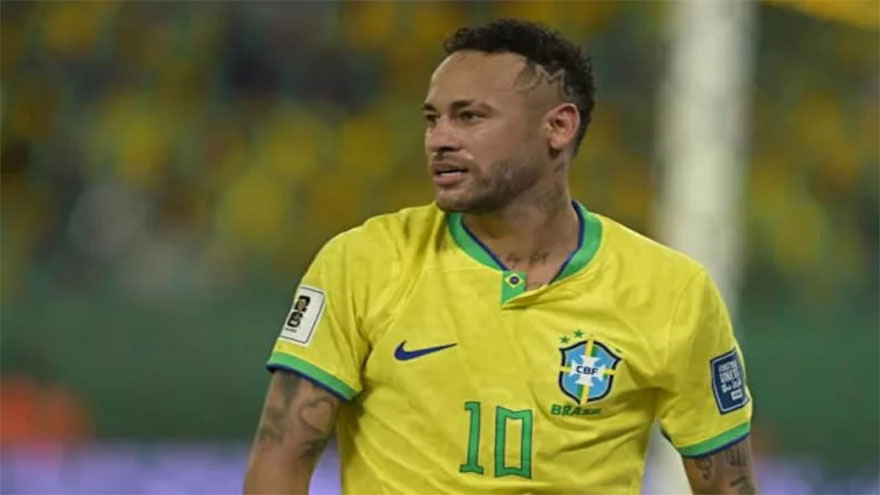 Neymar a doubt for Brazil's World Cup opener due to injury