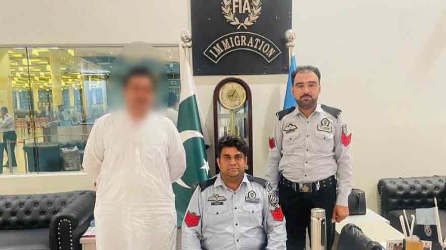 FIA offloads Saudi-bound passenger carrying two Pakistani passports