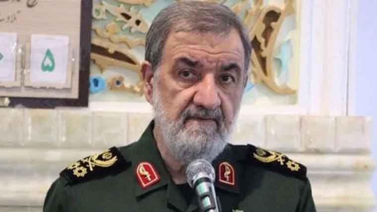 ایران کی بحری ناکہ بندی امریکی صدر کی سفارتکاری سے غداری ہے: محسن رضائی