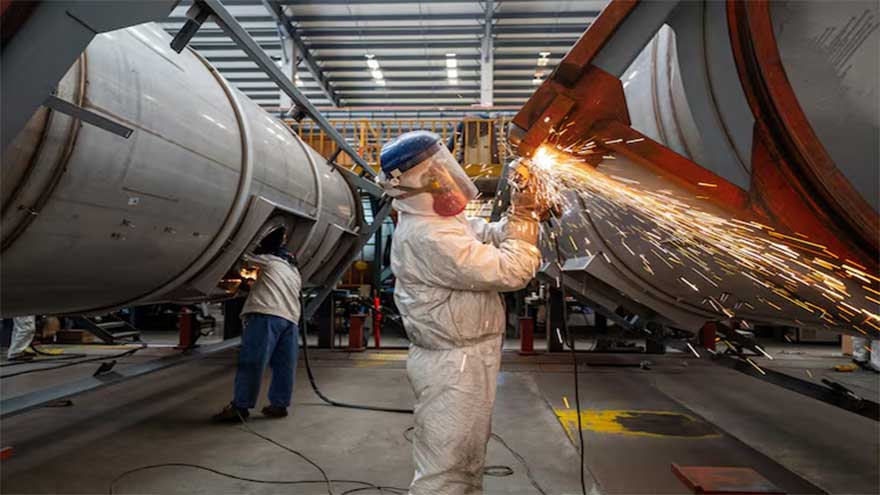 China factory activity stalls in May as demand weakens