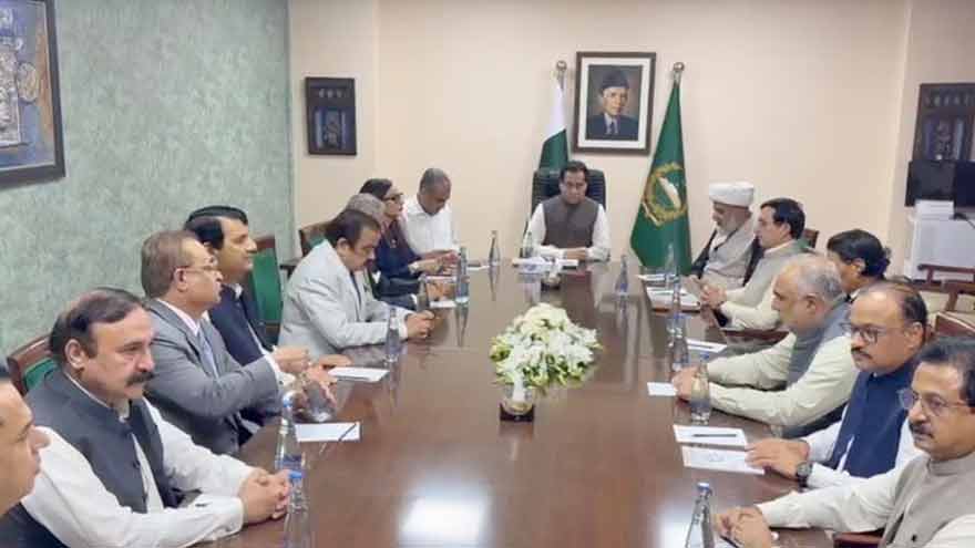 Govt, opposition begin talks at NA speaker's chamber