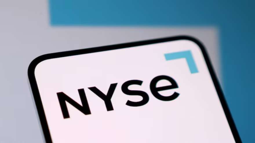 Global equity funds attract $34.76bn inflows on AI optimism