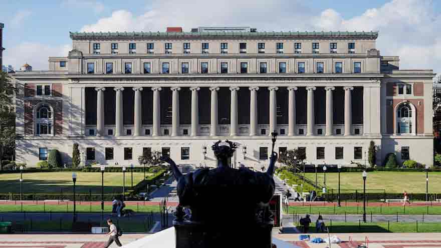 Trump visa policies weigh on Columbia journalism program as admissions pause