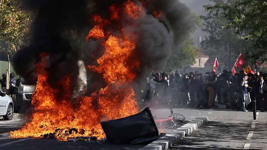High school students in Paris' deprived suburbs spark national protest movement