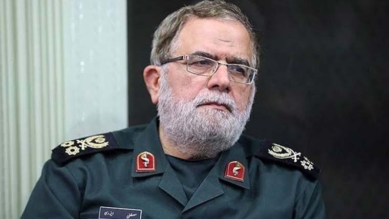 ایرانی بیلسٹک میزائلوں کا خوف، امریکی افواج آبنائے ہرمز سے 500 کلومیٹر دور چلی گئیں: ایرانی کمانڈر