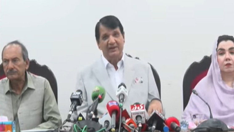 گورنر راج اچھا فیصلہ نہیں، آخری حد پر نہیں جانا چاہتے: امیر مقام