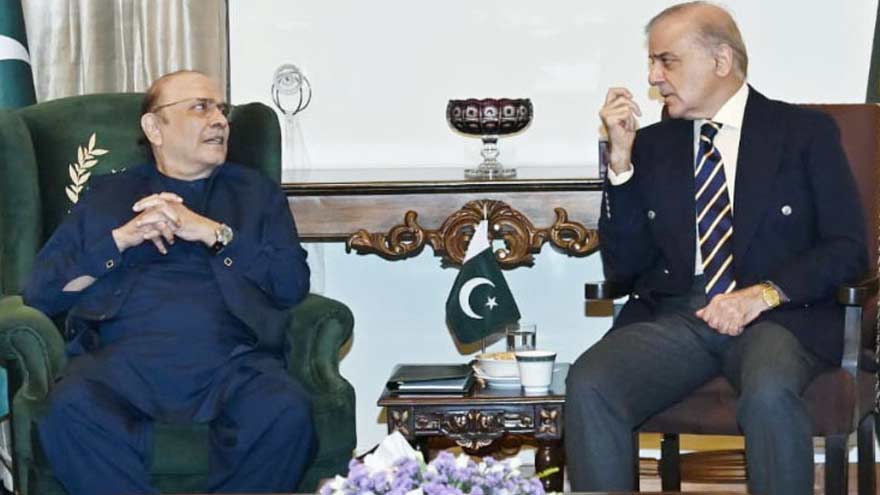 President Zardari, PM Shehbaz likely to meet today over KP situation