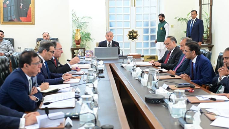 وزیراعظم کی موسم سرما میں گیس لوڈ مینجمنٹ کا لائحہ عمل تیار کرنے کی ہدایت