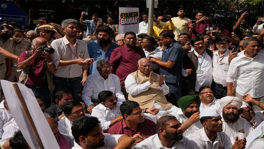 India opposition parties rally for election chief's exit over voter list changes