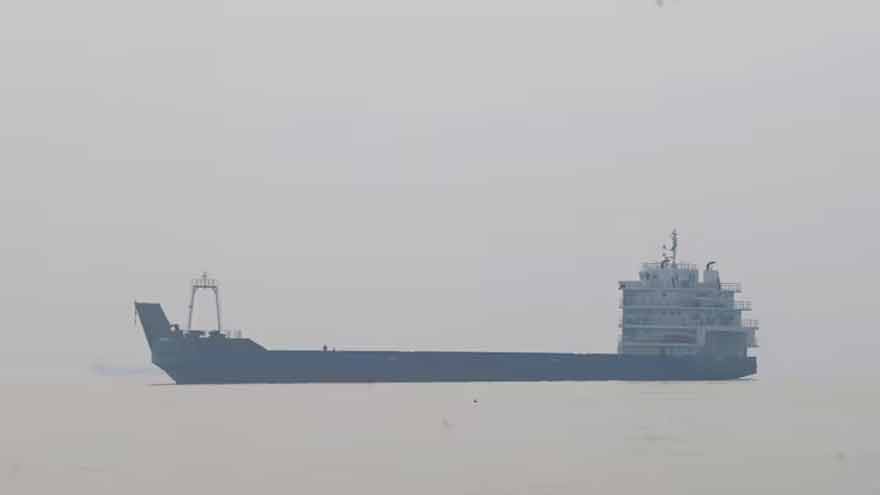 Iranian official says 'illegal routes' in Strait of Hormuz to soon be blocked