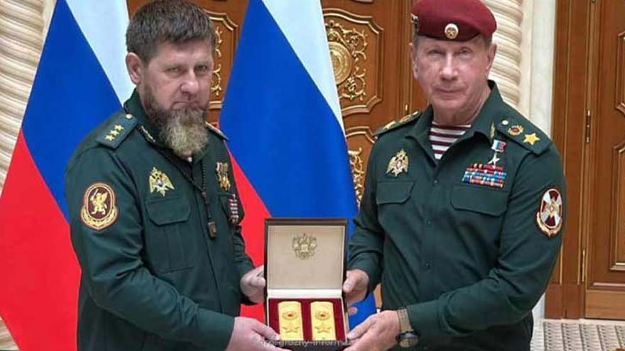 Putin promotes Chechen leader Kadyrov to army general