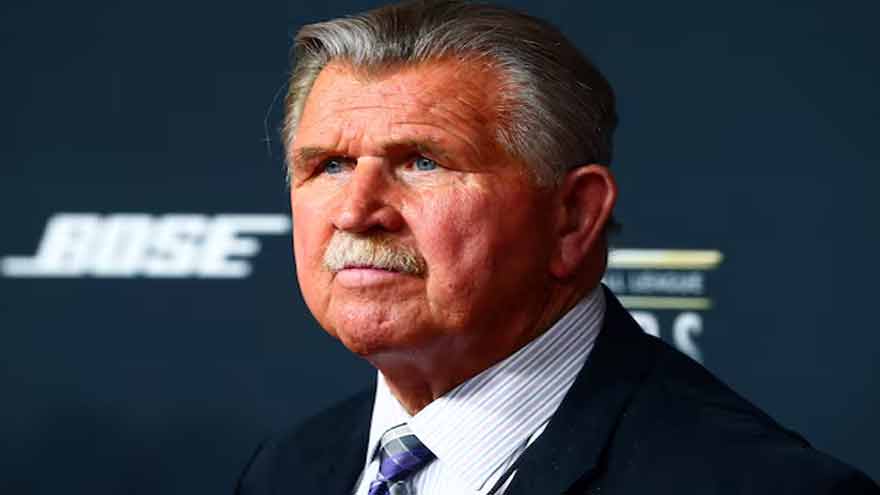 Mike Ditka, Hall of Fame player and Bears coach, dies at 86