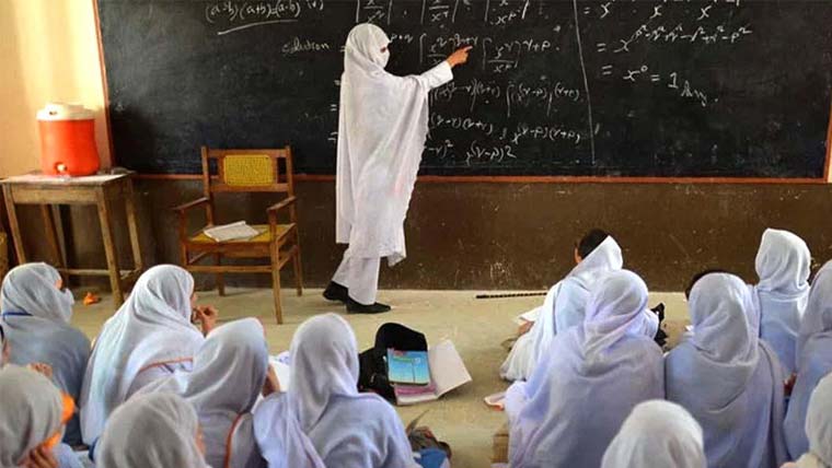 خیبر پختونخوا میں کل سے تعلیمی سرگرمیاں بحال ہونے کا امکان