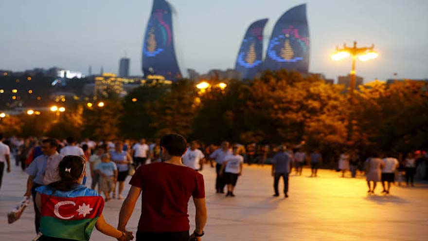 Azerbaijan Hijab protests spread across schools