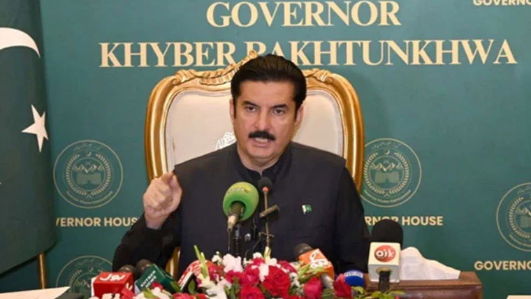 مولانا کو کہتا ہوں کہ آپ کے بغیر کے پی حکومت بنی اور چلے گی بھی: فیصل کریم کنڈی