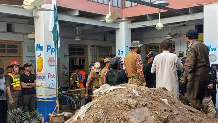سانحہ پشاور کے بعد اسکولوں کے معائنے کا عمل شروع ، کئی عمارتیں خستہ حال قرار