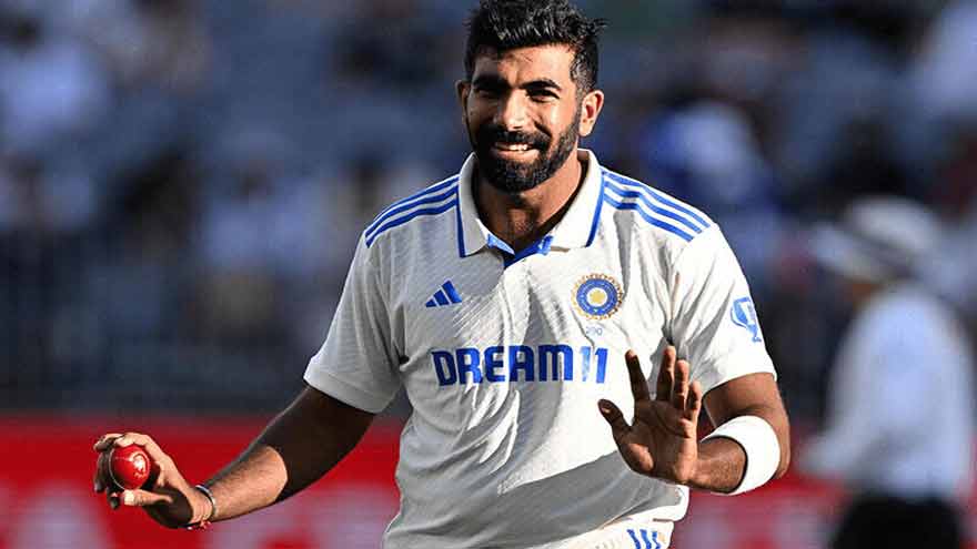 Shastri urges India to use Bumrah sparingly ahead of ODI World Cup