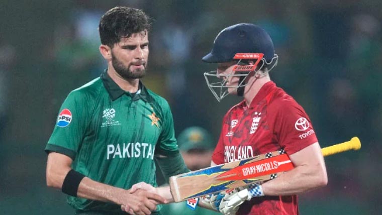 ون ڈے ٹرائی سیریز کا دوسرا میچ آج پاکستان اور انگلینڈ کے درمیان کھیلا جائے گا