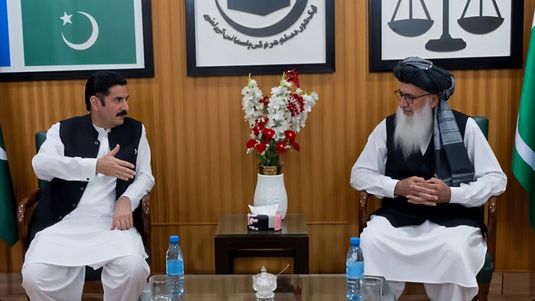 خیبر پختونخوا کی ترقی امن کے قیام سے جڑی ہے: گورنر فیصل کریم کنڈی