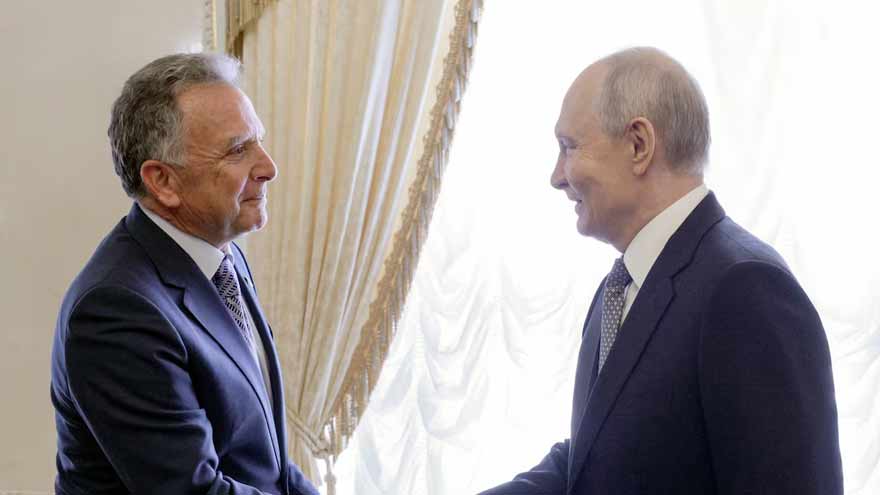 Trump envoy asks Putin to resume three-way Ukraine peace talks, secures release of US citizen