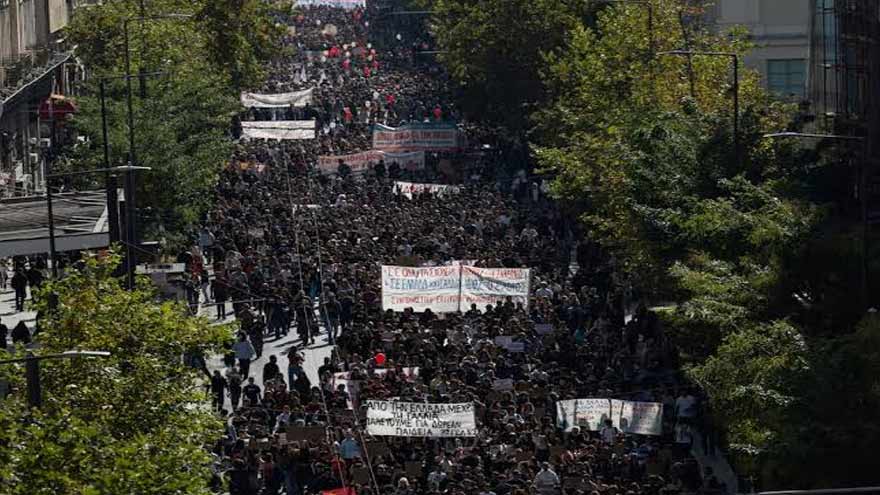 Thousands of Greek students, teachers protest over education, pay