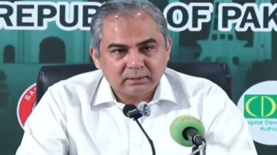 Interior Minister Naqvi warns against online fraud, cybercrime and blackmail
