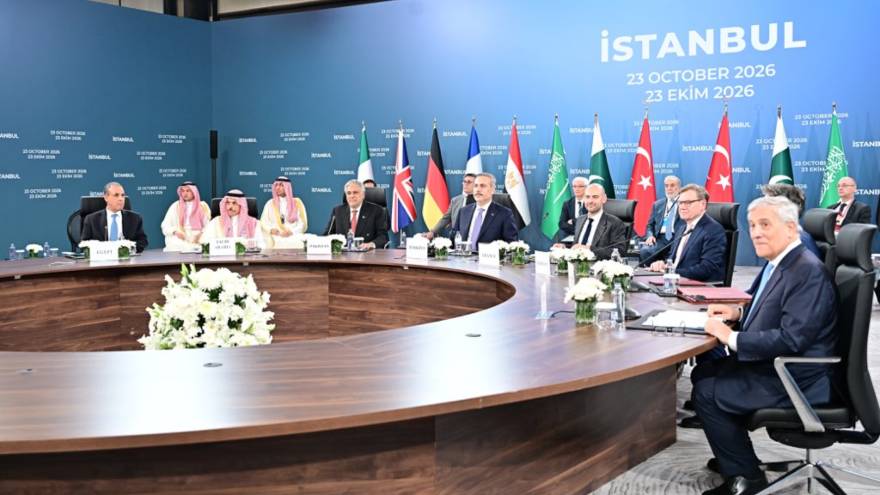 Ishaq Dar urges regional de-escalation as R4 Bloc meets European powers in Istanbul