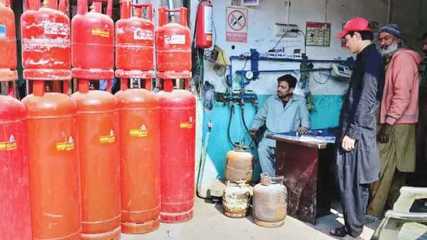 LPG prices soar to Rs650 per Kilogram in several Pakistani cities