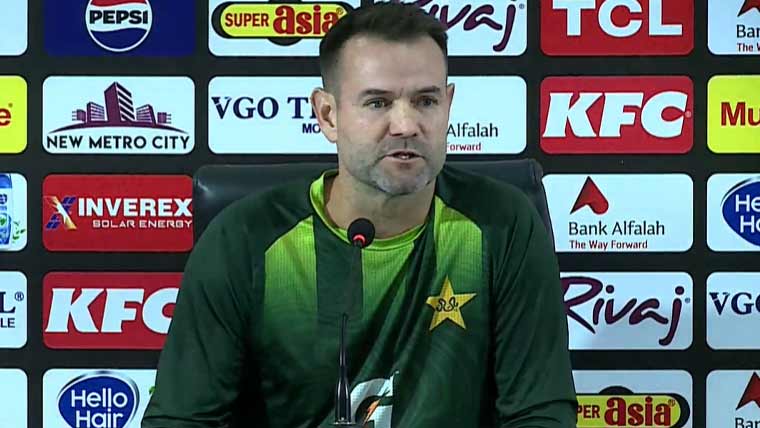 فائنل میں فخر زمان سے اچھی کارکردگی کی امید ہے، بیٹنگ کوچ مائیکل اسمتھ