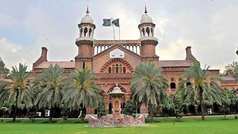 لاہور ہائیکورٹ نے ایس ایچ او کوٹ لکھپت کی جرمانے کی سزا معطل کردی