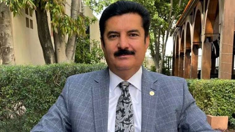 ایبٹ آباد پبلک سکول کے مسائل حل کرنے کیلئے مؤثر اقدامات کیے جائیں، گورنر فیصل کریم