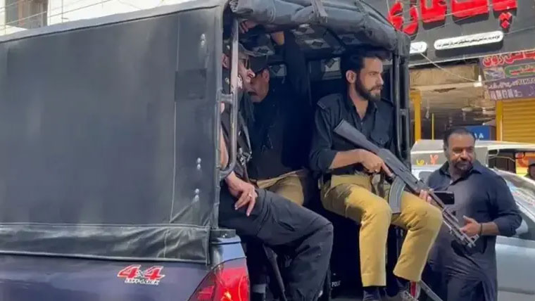 راولاکوٹ میں اغوا ہونے والا جج بازیاب، پولیس اہلکار سمیت دو افراد زخمی