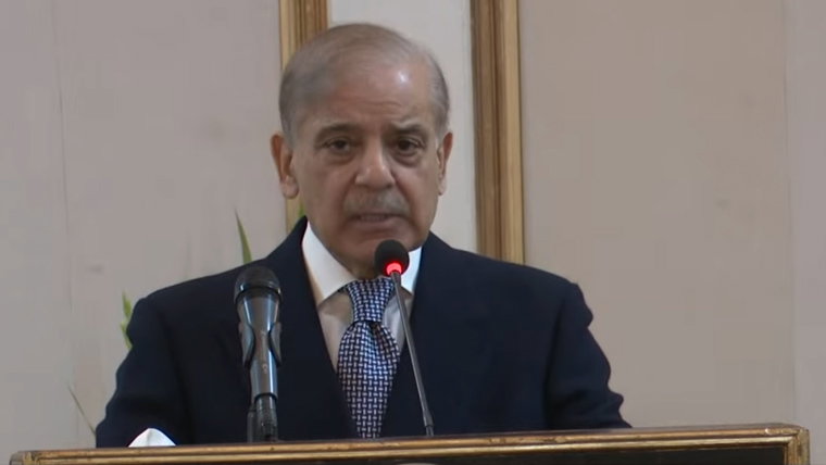 گورنر راج اور ایمرجنسی نہ لگاتے تو خیبرپختونخوا کو مزید نقصان ہو سکتا تھا: وزیراعظم