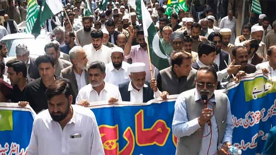 AJK parties hold peace march to reject violence