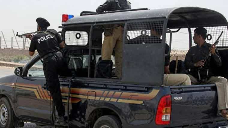 شہر قائد میں مبینہ مقابلے، 2 ملزم ہلاک، 3 زخمیوں سمیت 6 ملزم گرفتار