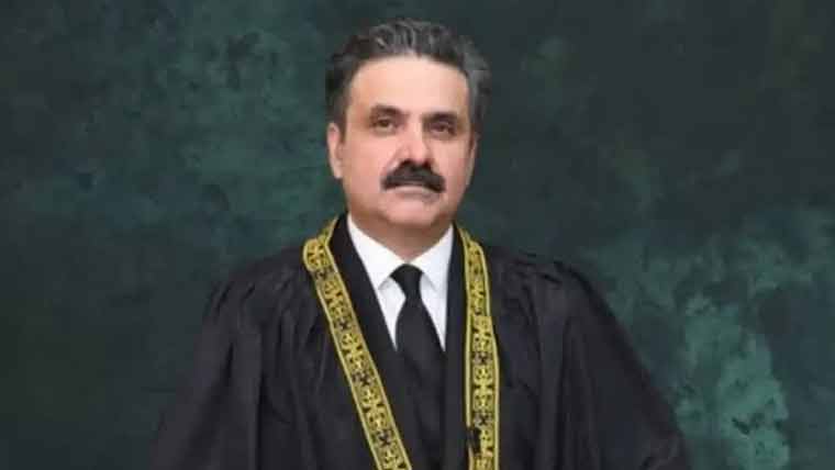 چیف جسٹس پاکستان  یحییٰ آفریدی کراچی پہنچ گئے
